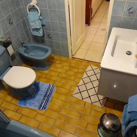 Aux Orangers Gasthuis 2*