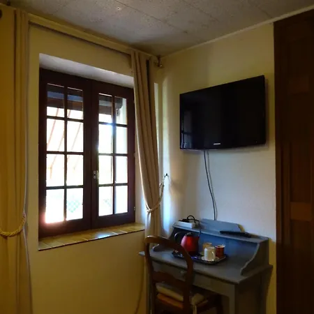 Aux Orangers Gasthuis 2*