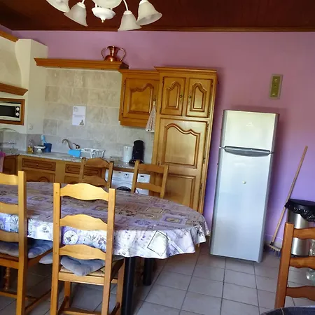 Aux Orangers Gasthuis 2*