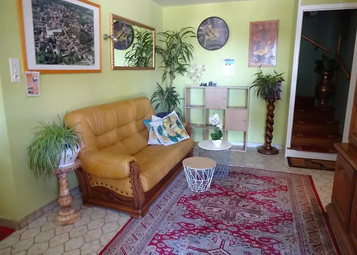 Aux Orangers Gasthof 2*